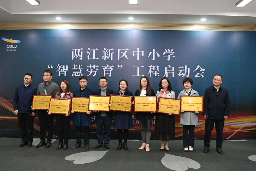 1649209258627248.png 640 (2).png